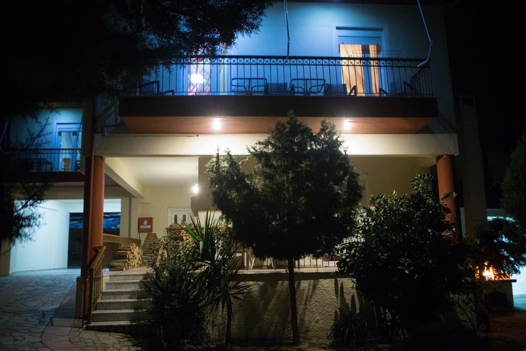 Voras Apartments Káto Loutrákion 外观 照片